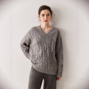 Cashmere-Yak Cable Knit V-Neck – Vintage Lazy Luxe