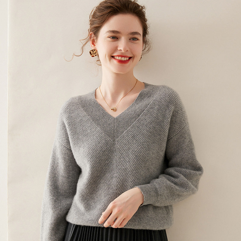 Cashmere Yuanbao-Stitch V-Neck – Naked-Touch Softness