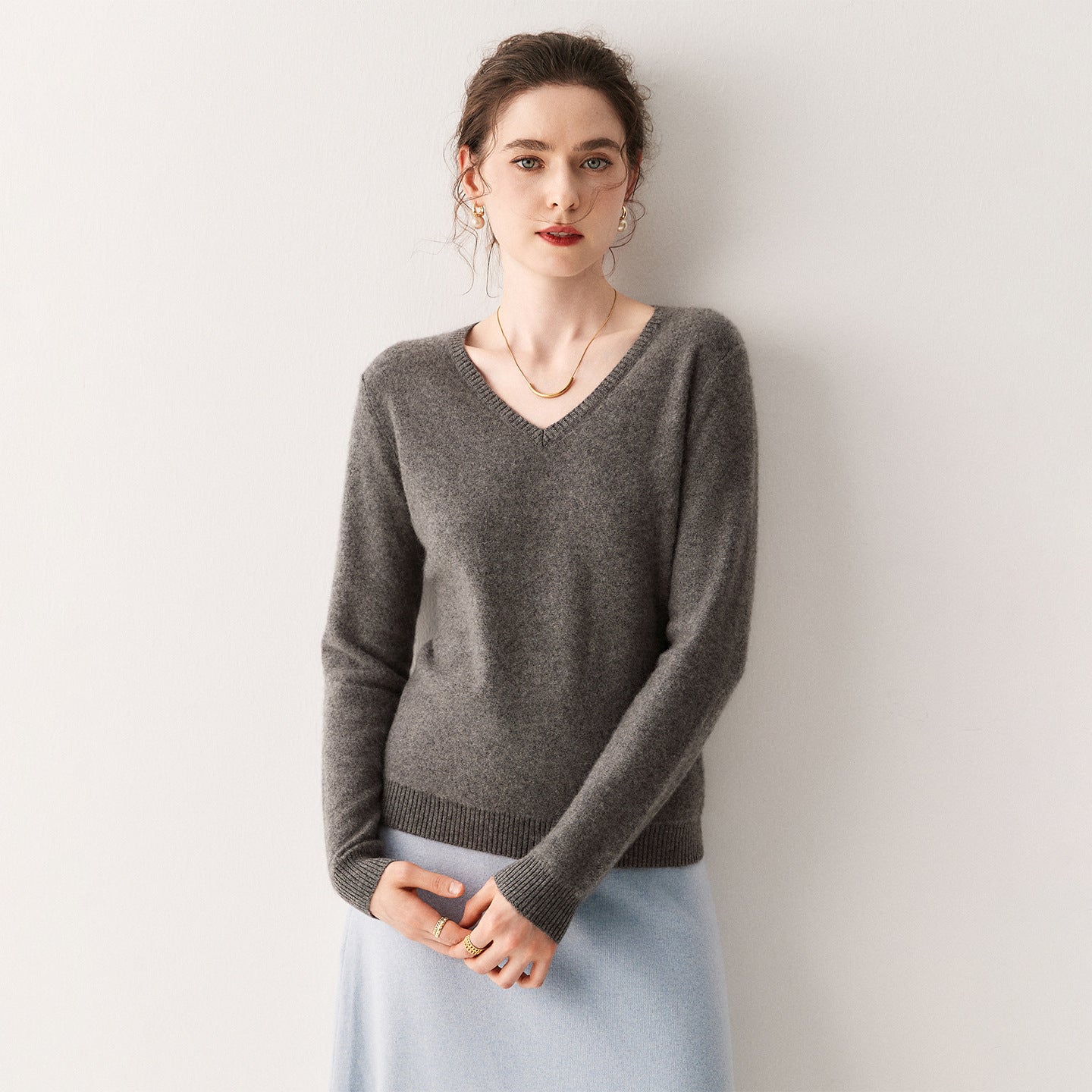 100% Cashmere V-Neck Sweater – Soft, Slimming, Commuter Essential - Sainiya Eco Wear