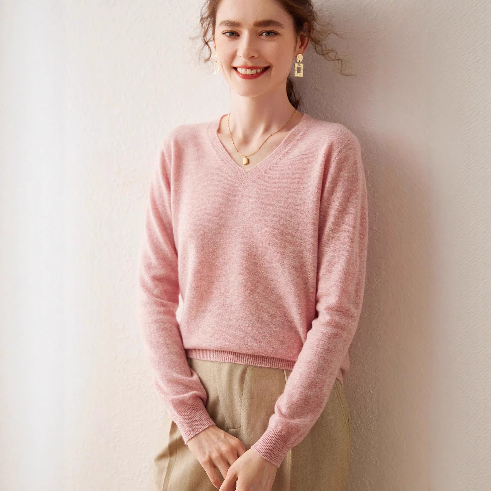 100% Pure Cashmere V-Neck Women’s Sweater – Slim Fit, Soft and Versatile - Sainiya Eco Wear