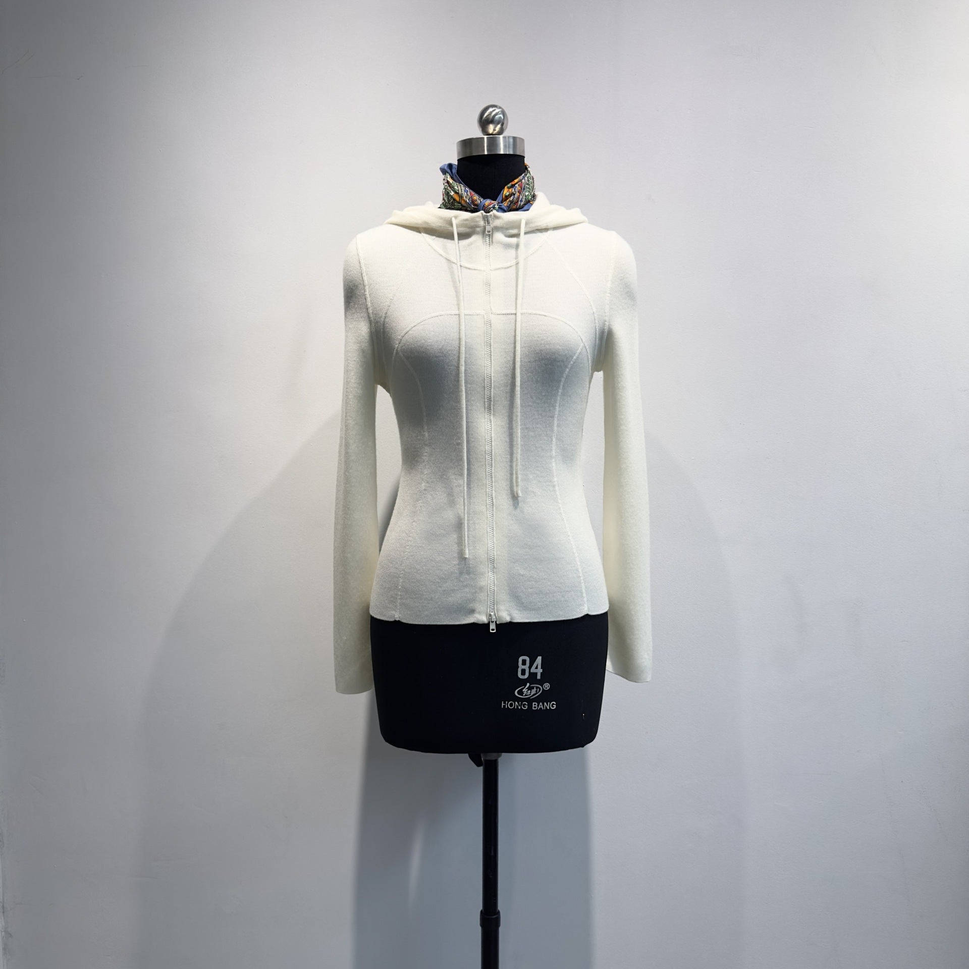 100% Wool Knit Hoodie Cardigan — Soft, Lightweight & Skin-Friendly - Sainiya Eco Wear