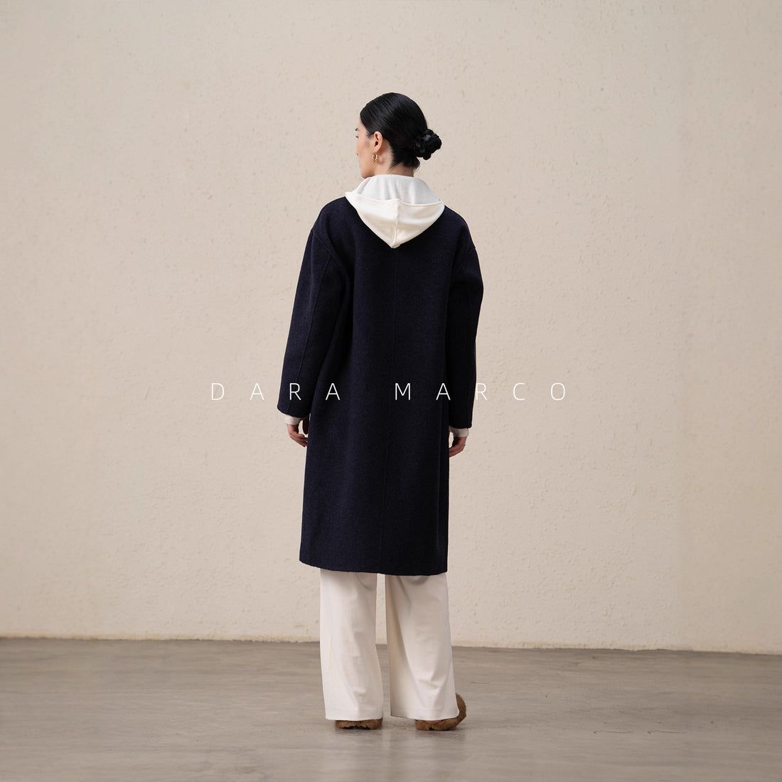 Luxury Cashmere-Silk Blend Coat – Elegant One-Button Long Winter Jacket