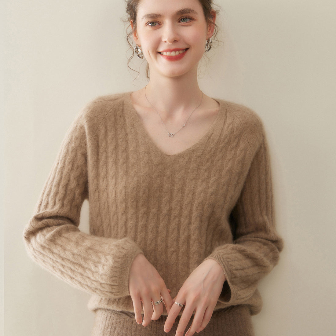 Cashmere V-Neck Women’s Sweater – 100% Pure Thickened Twist Knit