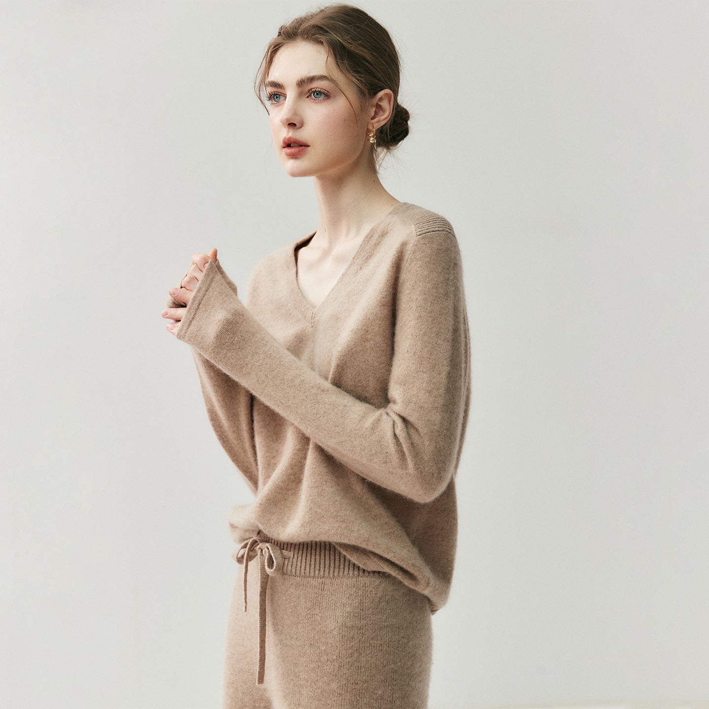 Cashmere V-Neck Women’s Sweater – 100% Pure Soft Slimming Knit - Sainiya Eco Wear