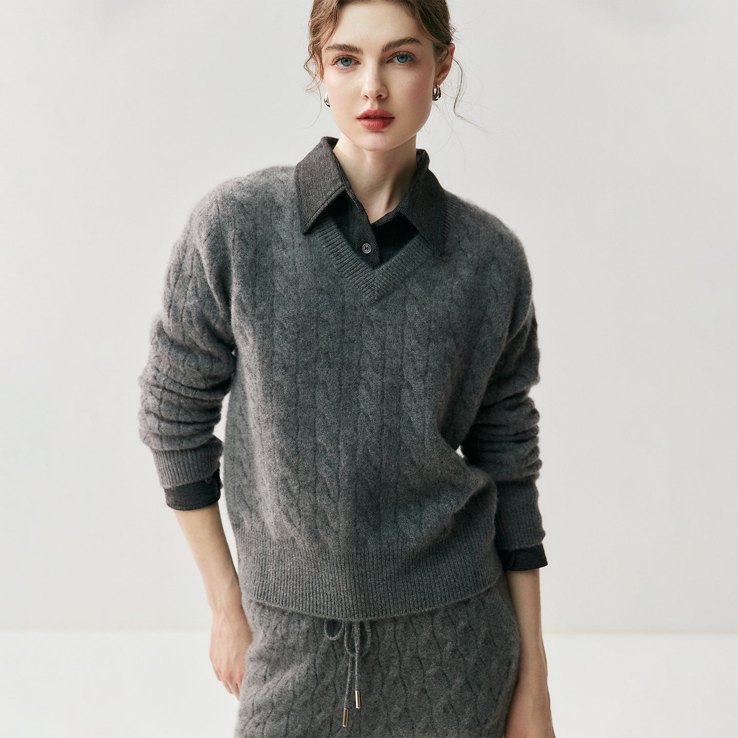 Cashmere Women’s V-Neck Pure Knit Sweater - Sainiya Eco Wear