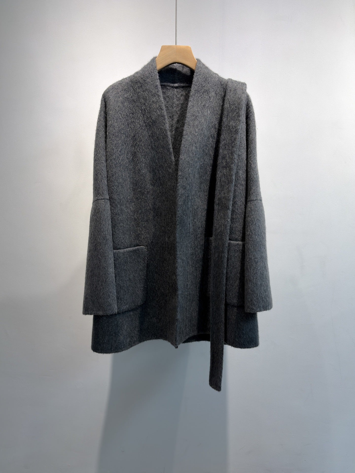 Peruvian Alpaca Wool Reversible Coat – Mid-Length Bathrobe Style - Sainiya Eco Wear