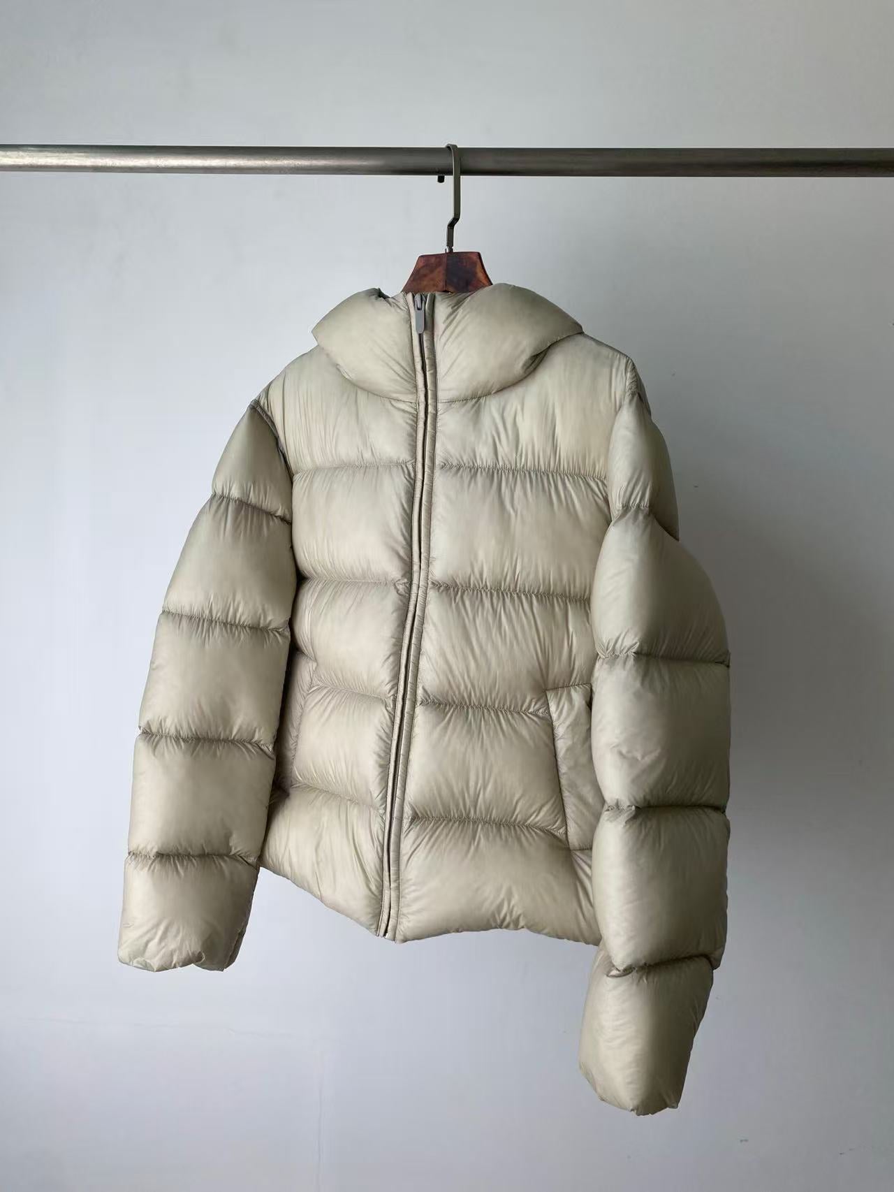 White Duck Down Jacket – Cloud-Light 900FP Winter Hoodie Coat - Sainiya Eco Wear